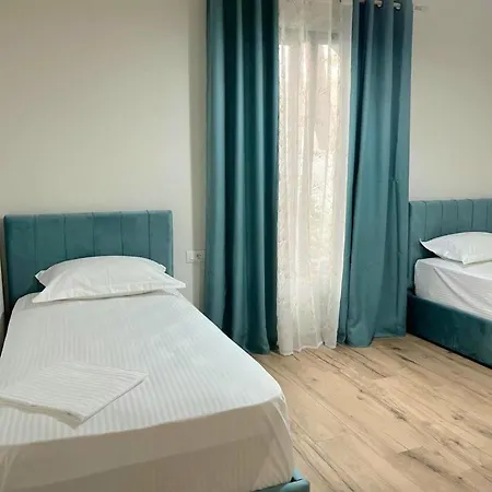 Cozy Pinetrees House * Golem (Tirana)