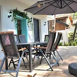 Cozy Pinetrees House بيت للعطل