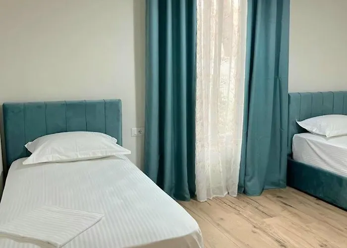 Cozy Pinetrees House * Golem (Tirana)